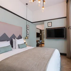 The Hendrick's Otel Amsterdam